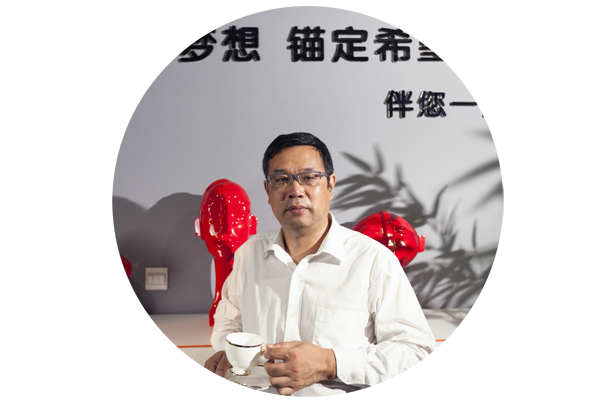 想要知道企業(yè)轉(zhuǎn)型秘訣，就來(lái)第八屆中國(guó)電子商務(wù)四川十大牛商路演大賽現(xiàn)場(chǎng)