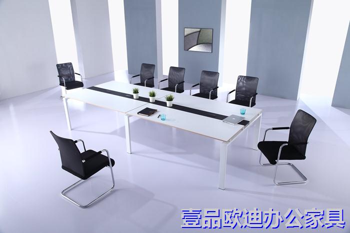 百思特-會(huì)議桌-感謝辦公家具每天8小時(shí)工作時(shí)間的陪伴！